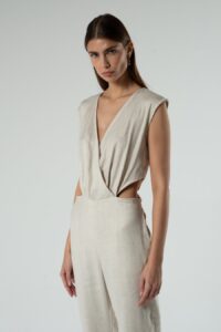 aiki linen jumpsuit up