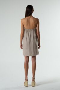 aiki look beige strapless back